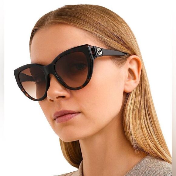 Gucci Cat Eye Sunglasses GG0877S - Picture 1 of 9
